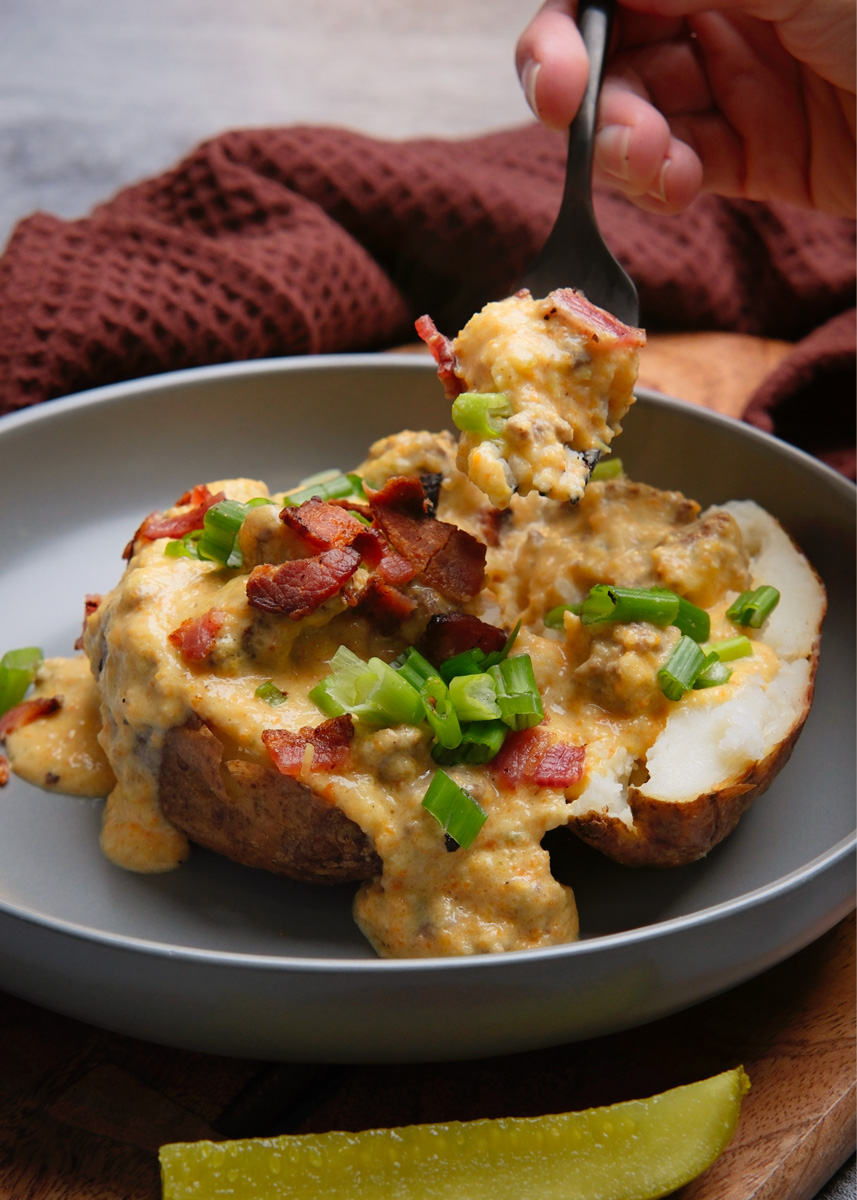 cheeseburger-stuffed-potato.jpg Cheeseburger stuffed potato recipe